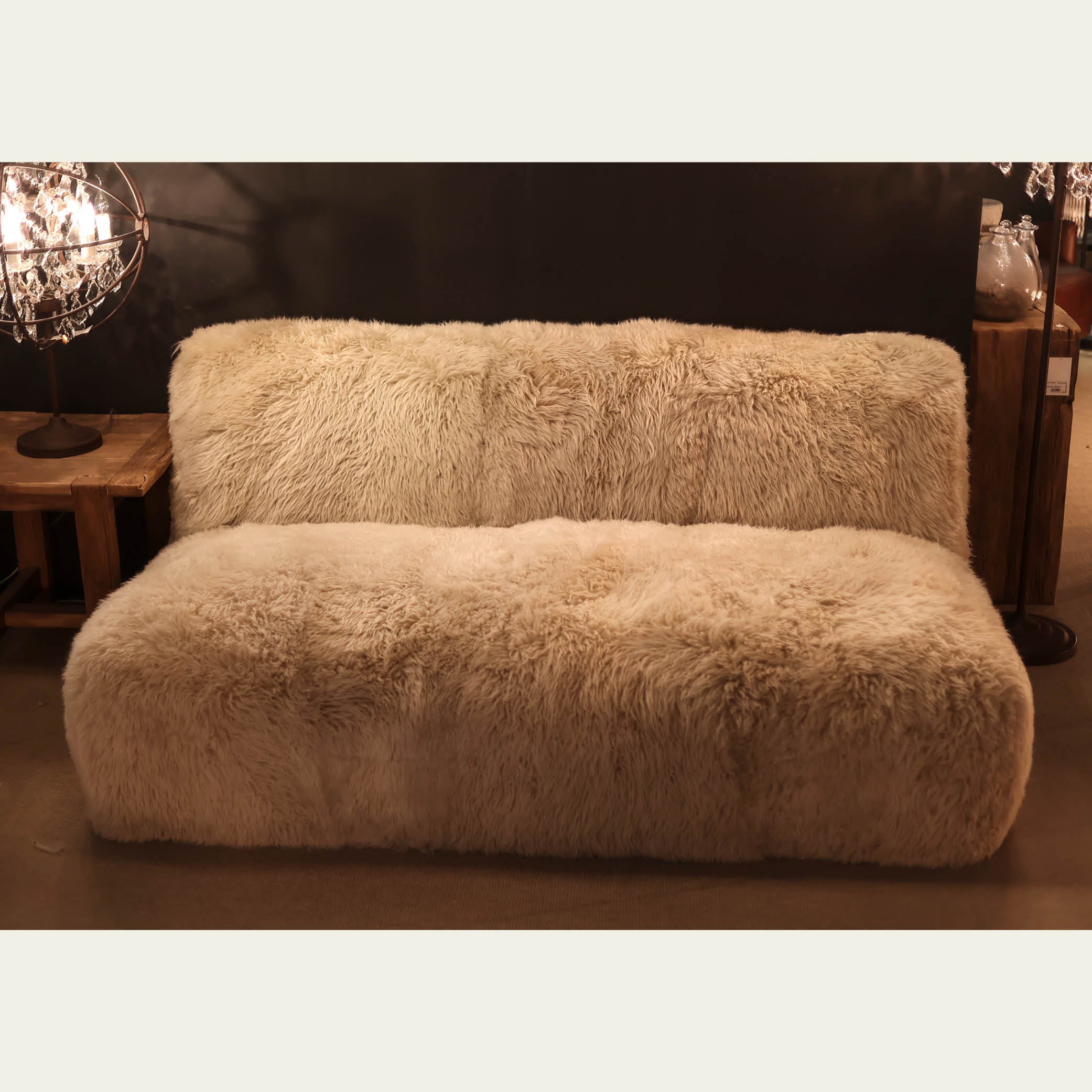 EXPO Timothy Oulton SHAGGY 3-seater