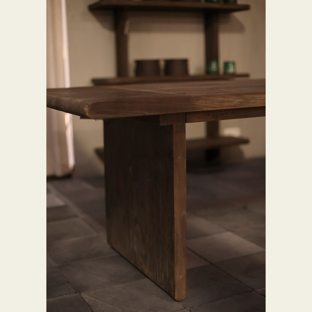 EXPO Gommaire DRAKE dining table