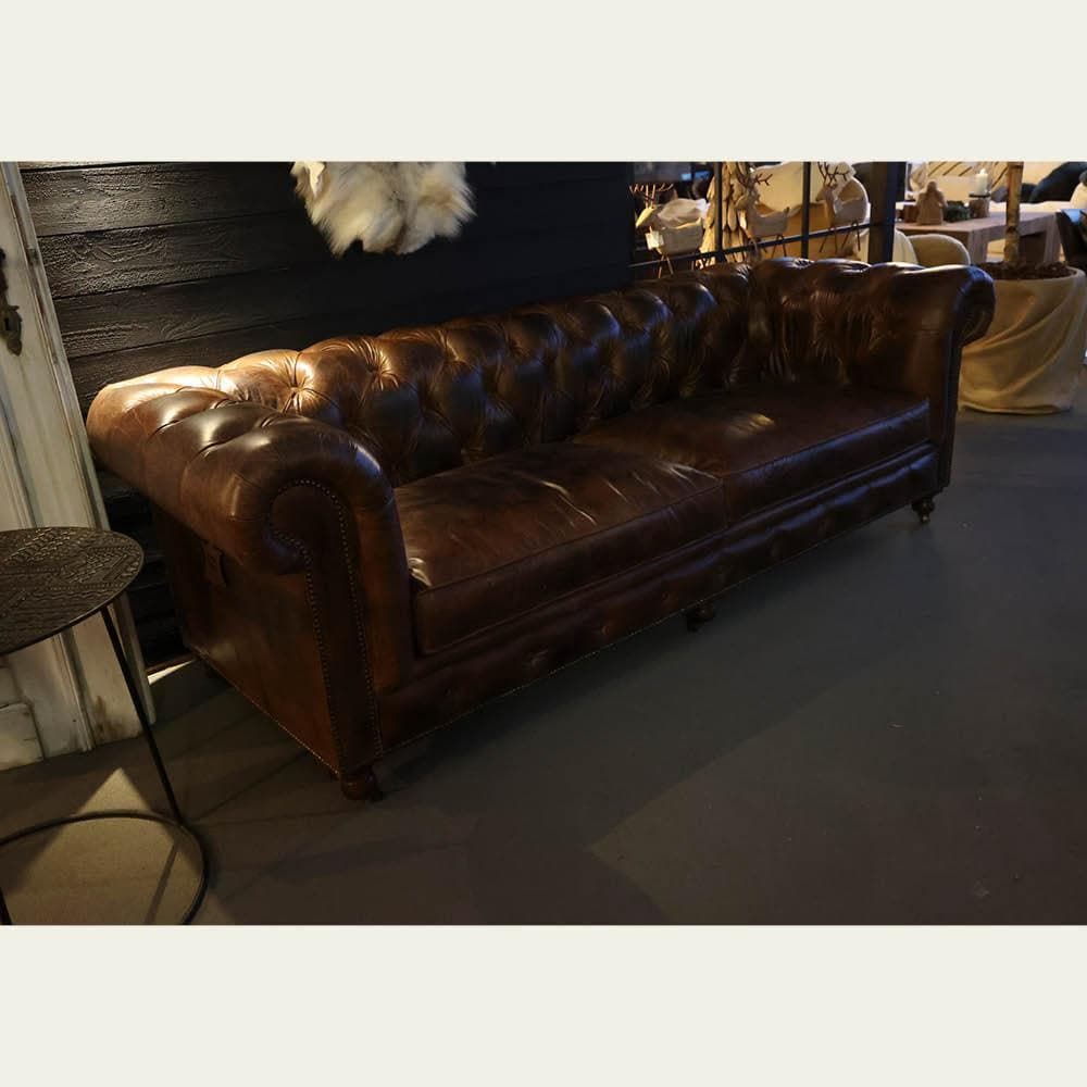 Halo Sofa CHESTERFIELD - 3-Sitzer _ Halo by Timothy Oulton _SKU F-CUU-SS-0001-S